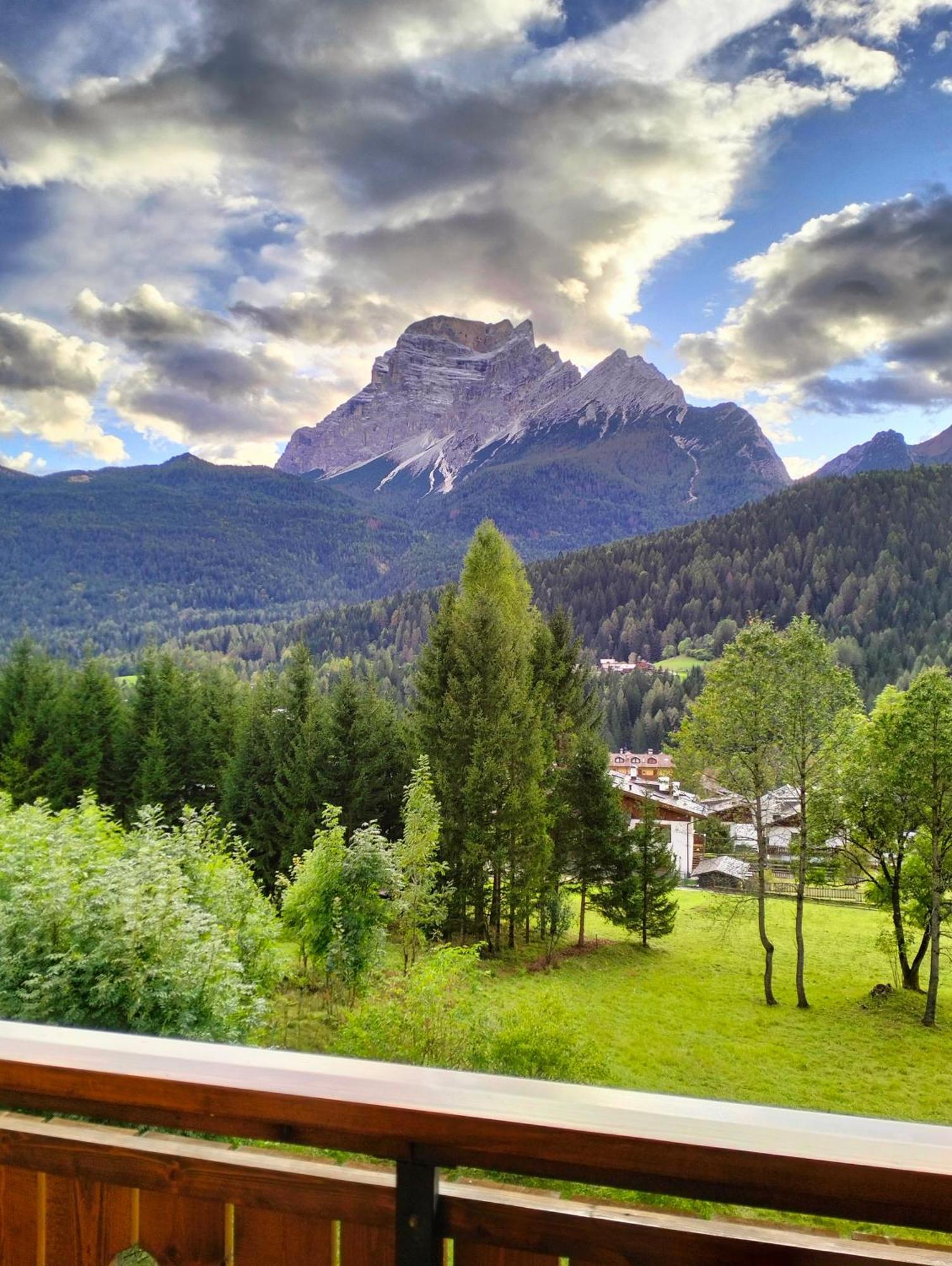 Апартаменти Deliziosa Mansarda Con Vista Dolomiti Сан-Віто-ді-Кадоре Екстер'єр фото